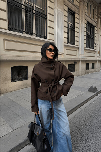 Miss Beyoğlu Γυναικείο μαύρο κοντό παλτό – Εποχιακό παλτό με λεπτομέρεια με κ...