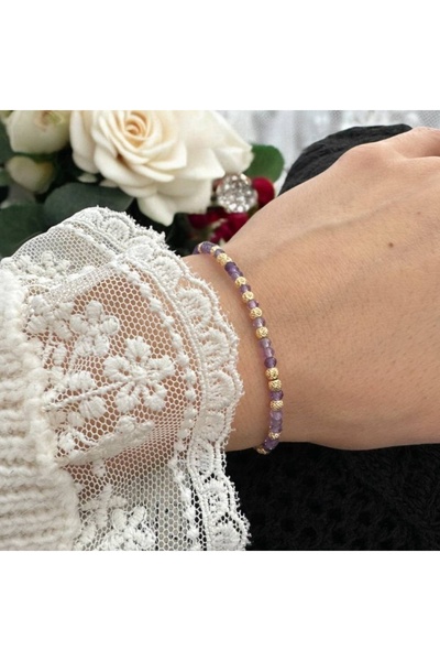 Ezera Κομψό γυναικείο βραχιόλι Nuria με αμέθυστο και ασημένιες χάντρες, επιχρ...