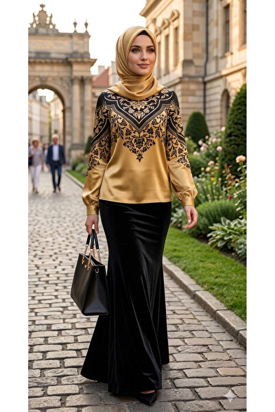 Muslima Wear بلوزة جولد بلاك ليف منقوش جاسمين