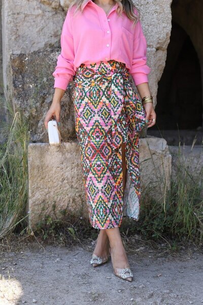 bytugcekaya Μίντι φούστα με πολύχρωμο κόμπο