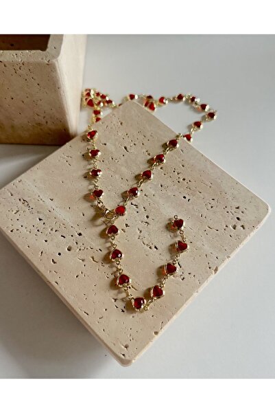Deesse Latelier Red Heart and Necklace
