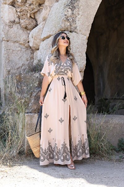 bytugcekaya Φόρεμα μέσης ελαστική με μπεζ σχέδιο