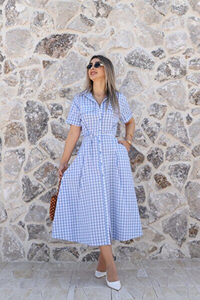 bytugcekaya Μπλε κοντομάνικο φόρεμα πιτζάρι με ζώνη