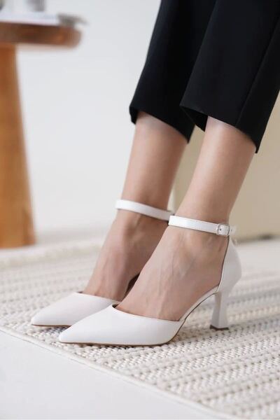 Generic Brand Women's White Heeled Shoes Tr12Ms01B