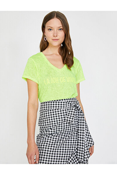 Koton Γυναικείο μπλουζάκι με κοντό μανίκι σε κίτρινο λαιμόκοψη