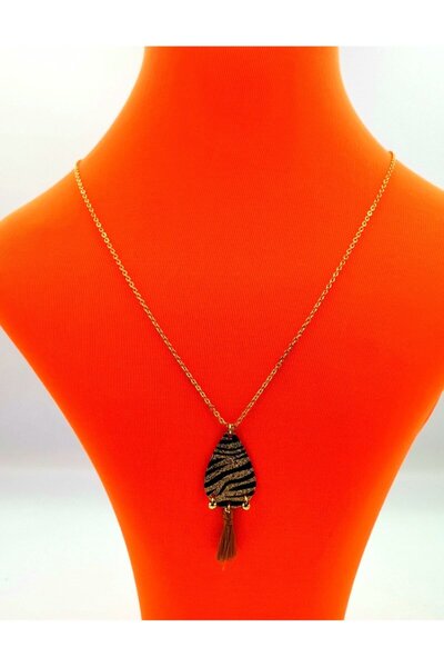 Monalisa Home Special Design Gold Color Necklace with Chain Figure