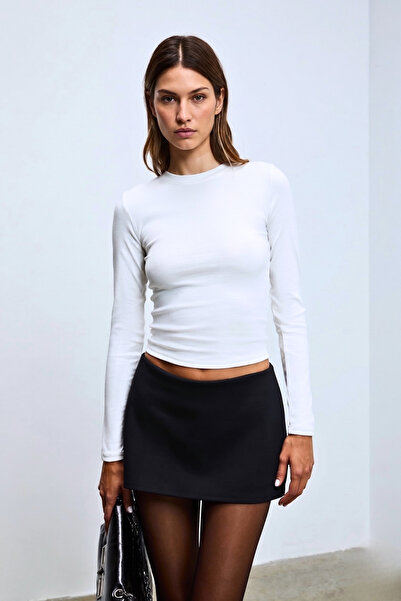 GUARAZ Γυναικείο ελαστικό υφασμάτινο μπλουζάκι με λεπτή εφαρμογή, λευκό, μακρ...