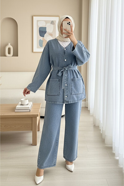 Modamorfo Τζιν κοστούμι με κουμπιά μπροστά, διπλές τσέπες και ζώνη - Μπλε χρώ...