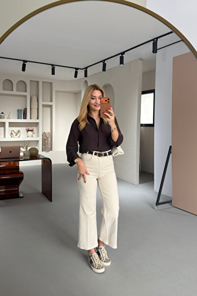 Sezgi Tekin Σειρά Premium με λεπτομέρεια ζώνης, τζιν με σιδερένια ραφή και κρ...