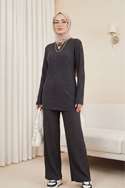 Modamorfo Crew Neck Camisole Set