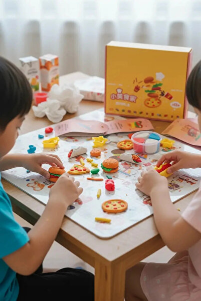 Miniso Lisanslı Açık Kil Serisi Küçük Aşçı – Eğitici Ve Renkli Yemek Temalı O...