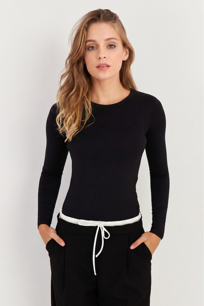 NEW JOURNAL Γυναικεία Μαύρη Μπλούζα APP1253