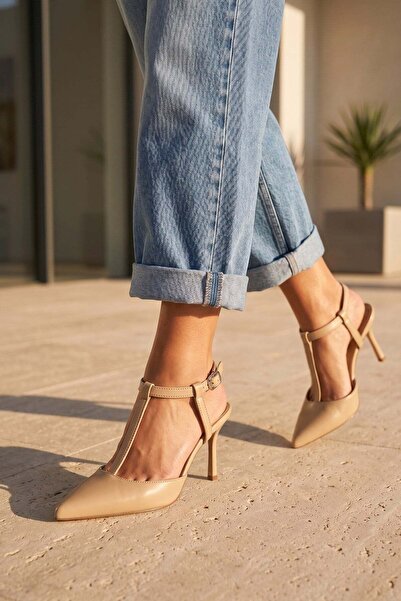 Modezya Γυναικεία παπούτσια με τακούνι Begonia Nude Matte με λουράκι στον αστ...