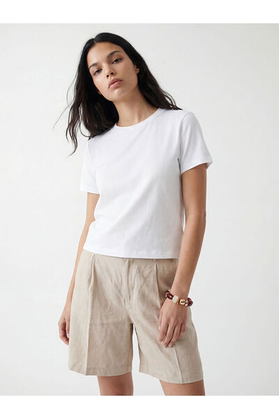 LC Waikiki Γυναικείο μπλουζάκι NEVAVM με λευκό οβάλ γιακά LCW Vision - S6T646...