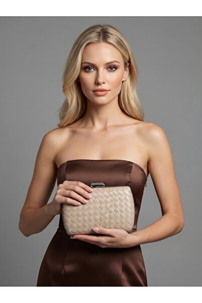 Biçanta Μπεζ Χρώμα Ασημί Λεπτομερές σχέδιο B.O.T.T.E.G.A Χειροποίητο Δερμάτιν...