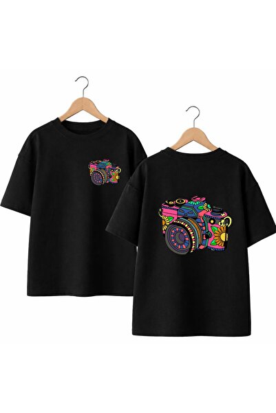 playwear تي شيرت منقوش بطباعة فوتو ماكينا على الظهر والصدر، مصنوع من القطن بن...