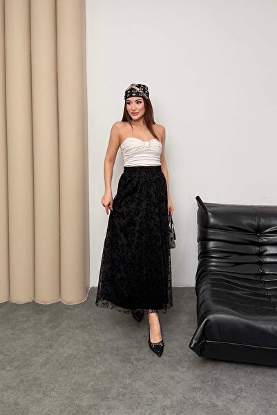 XXL BUTİK Γυναικεία φούστα από τούλι με μαύρη επένδυση και λεπτομέρεια στη μέ...