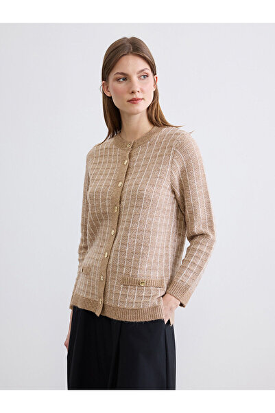 LC Waikiki Nevavm with a Difference of Opinion, Lcw Grace Ecru Oval Neck Plai...