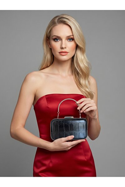 Biçanta Μαύρο χρώμα με ασημί λεπτομέρεια και χοντρό σχέδιο κροκόδειλου Γυναικ...