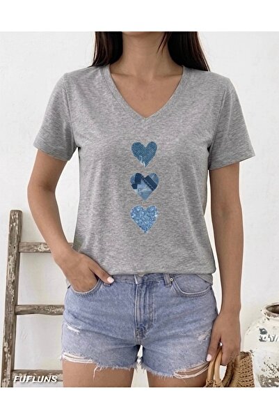 FUFLUNS ΓΥΝΑΙΚΕΙΟ OVERSIZE T-SHIRT ΜΕ ΣΤΑΜΠΑ ΚΑΡΔΙΕΣ ΑΠΟ ΝΤΕΝΙΜ ΚΑΙ ΛΟΥΡΑΚΙΑ ...