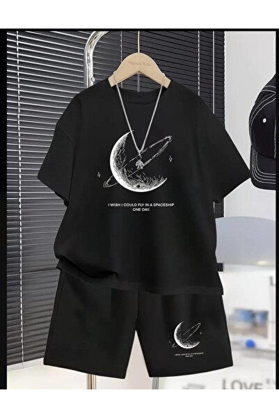 DİVİN ERTHE Σετ με στάμπα oversize, μαύρο σορτς και μπλουζάκι