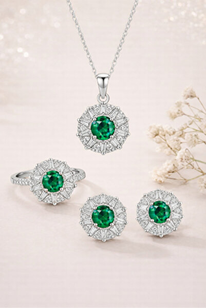 TASLİDUSLERJEWELRY 925 Ayar Gümüş Zümrüt Yeşili Zirkon Taşlı Baget Işıltılı Y...