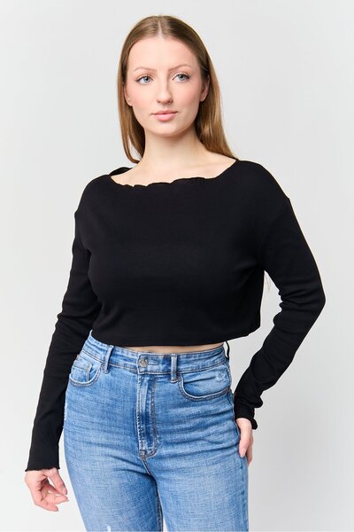 Don't Call Me Jennyfer Women Ruffle Neck Long Sleeve Solid Top, Black