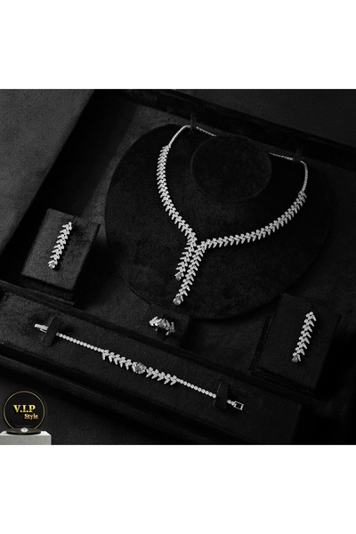 jewelrystore طقم اكسسوارات زركون اربع قطع مع علبه