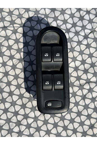 Dacia Διακόπτης ηλεκτρικού παραθύρου Duster 2014 - 2017 SUV 4 Πόρτες 8200160603