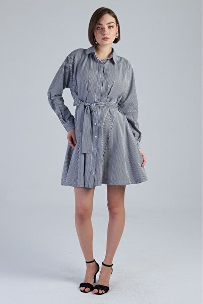 WYNA BOUTİQUE Casual & Stylish Striped Shirt Dress