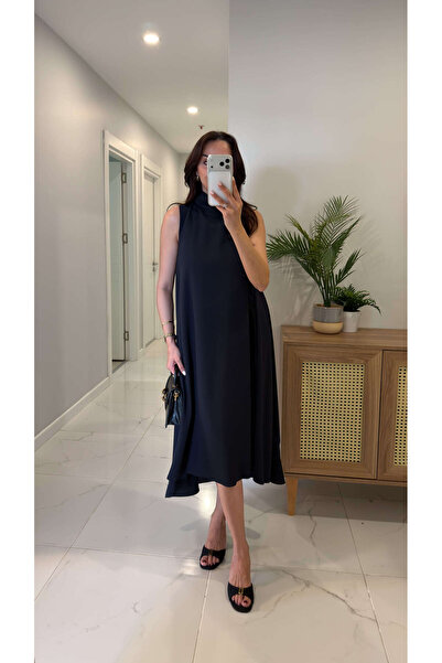 BİRCANÇİL CS Diwers Μαύρο Φόρεμα με Λεπτομέρεια Δέσιμο στο Λαιμό