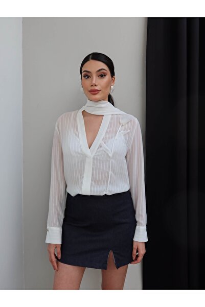 ESRAHELVACI Πουκάμισο σιφόν με λαιμόκοψη V και φουλάρι