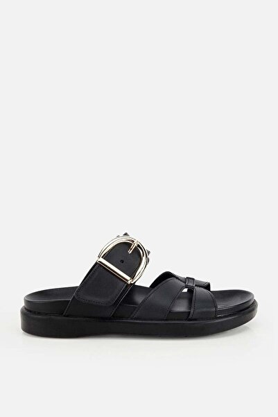 Yaya by Hotiç Γυναικείες παντόφλες με μαύρη πόρπη και χοντρή σόλα με χιαστί λ...