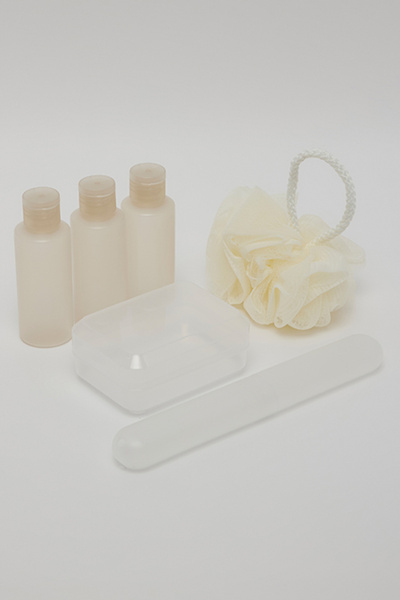 R&B Travel Essential Set