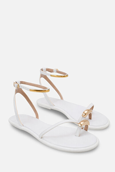 Liza Shoes NİLAY Γυναικεία Σανδάλια με Αγκράφα στα Δάχτυλα A012-K855