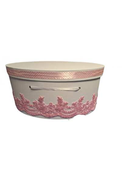 HUGBEBE Christening gift box, oval, decorated with pink lace