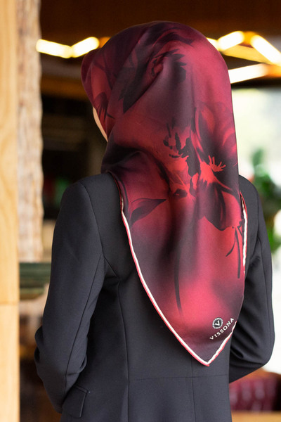 Vissona Μεταξωτό φουλάρι από τουίλ σε μπορντό, με αφηρημένο φλοράλ σχέδιο