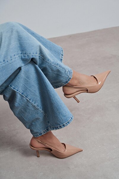 NİŞANTAŞI SHOES Γυναικεία παπούτσια με τακούνι από λουστρίνι Parla Ten με λεπ...