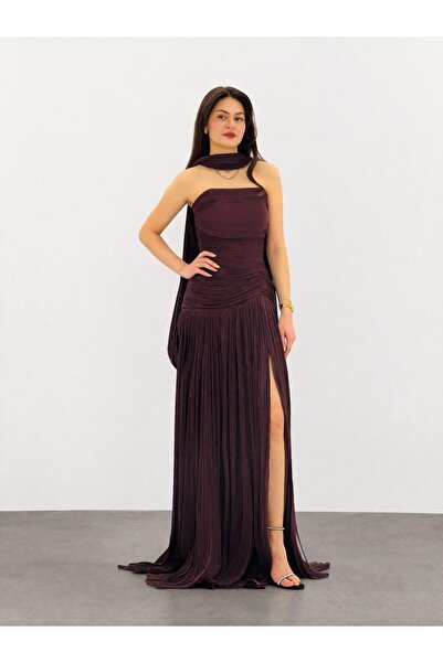 centilmen فستان سهرة بدون أكتاف من FOR COSTUME 10400