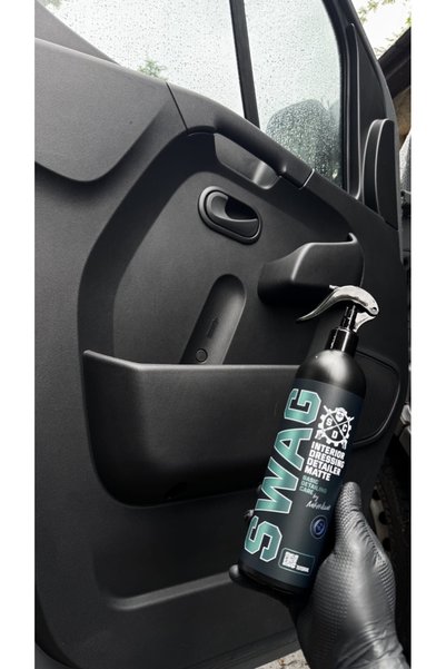SWAG Solutie intretinere bord, dressing plastice interioare,Protejează împotriva degradării și a razelor UV,Închide suprafețele la culoare,Finisaj mat,Parfum fructat,Swag,500 ml