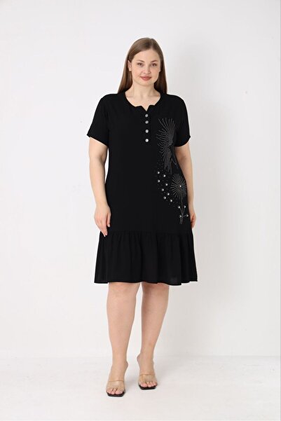 STELLETO Stone Detailed Black Casual Crinkle Dress