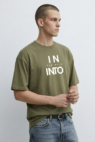 MATERIAL Ανδρικό μπλουζάκι χακί με στάμπα Into The Wild