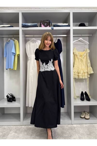 Julidress Μαύρο φόρεμα μίντι πολυτελείας με δαντελένια λεπτομέρεια