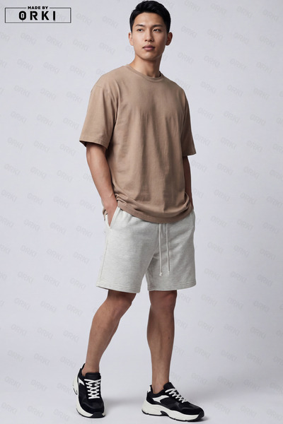 EFFRENATU Ανδρικό μπλουζάκι Oversize Basic Unisex σε ανοιχτό καφέ χρώμα, γκρι...