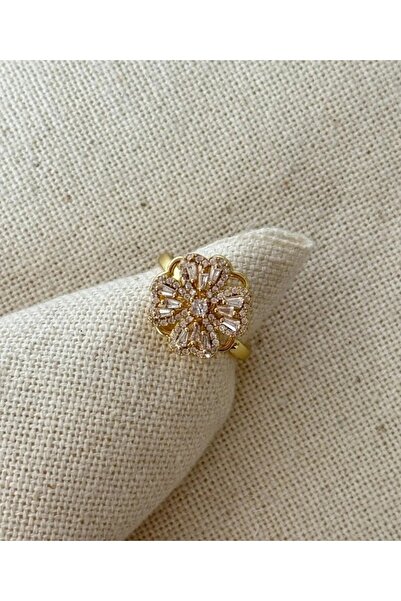 Haziran Accessory, Stone-Encrusted Rotating Heart Clover Adjustable Ring