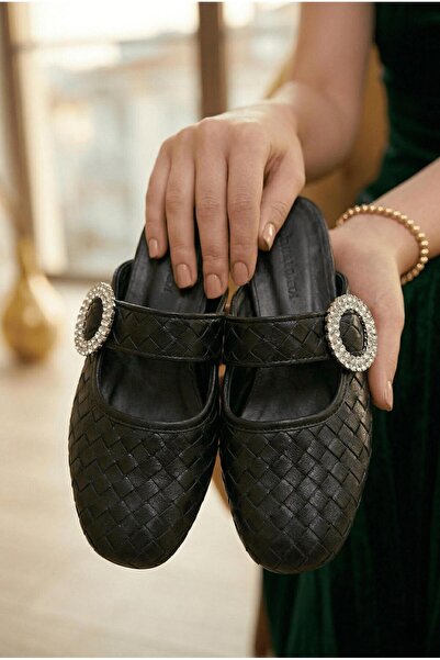 Oksit Γυναικείες παντόφλες με υφή Ceys, άνετη σόλα και λεπτομέρεια με πέτρινη...