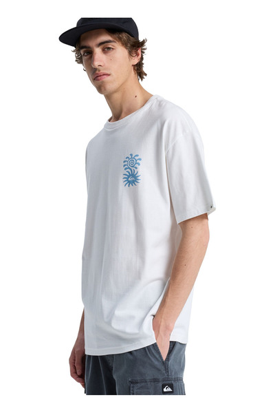 Quiksilver تي شيرت رجالي مطبوع عادي برقبة دائرية باللون الأبيض من EVO BLOSSOM OF