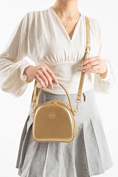 H&D COLLECTİON Γυναικεία τσάντα χειρός και ώμου Berlin Box Model με λεπτομέρε...