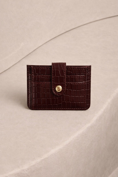 Pratsska Burgundy Crocodile Patterned Card Holder