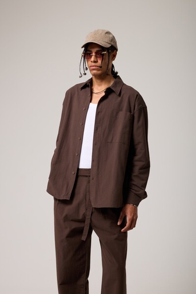 2512 Clothing قميص ناعم الملمس